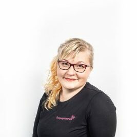 Toimintaterapeutti työnohjaaja Mari Tynkkynen Terapiaperhonen